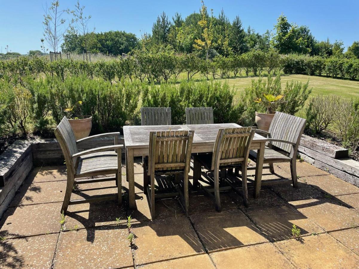Caramel Cottage At The Bay Filey, Sleeps 6, 2 Dogs Welcome For Free Too المظهر الخارجي الصورة