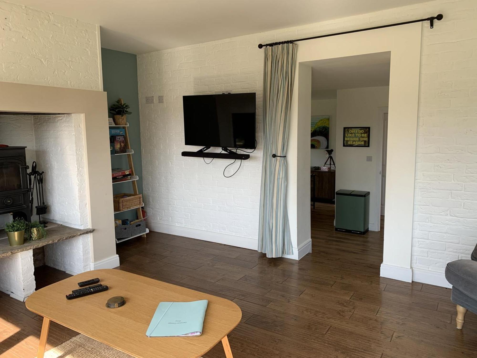 Caramel Cottage At The Bay Filey, Sleeps 6, 2 Dogs Welcome For Free Too المظهر الخارجي الصورة