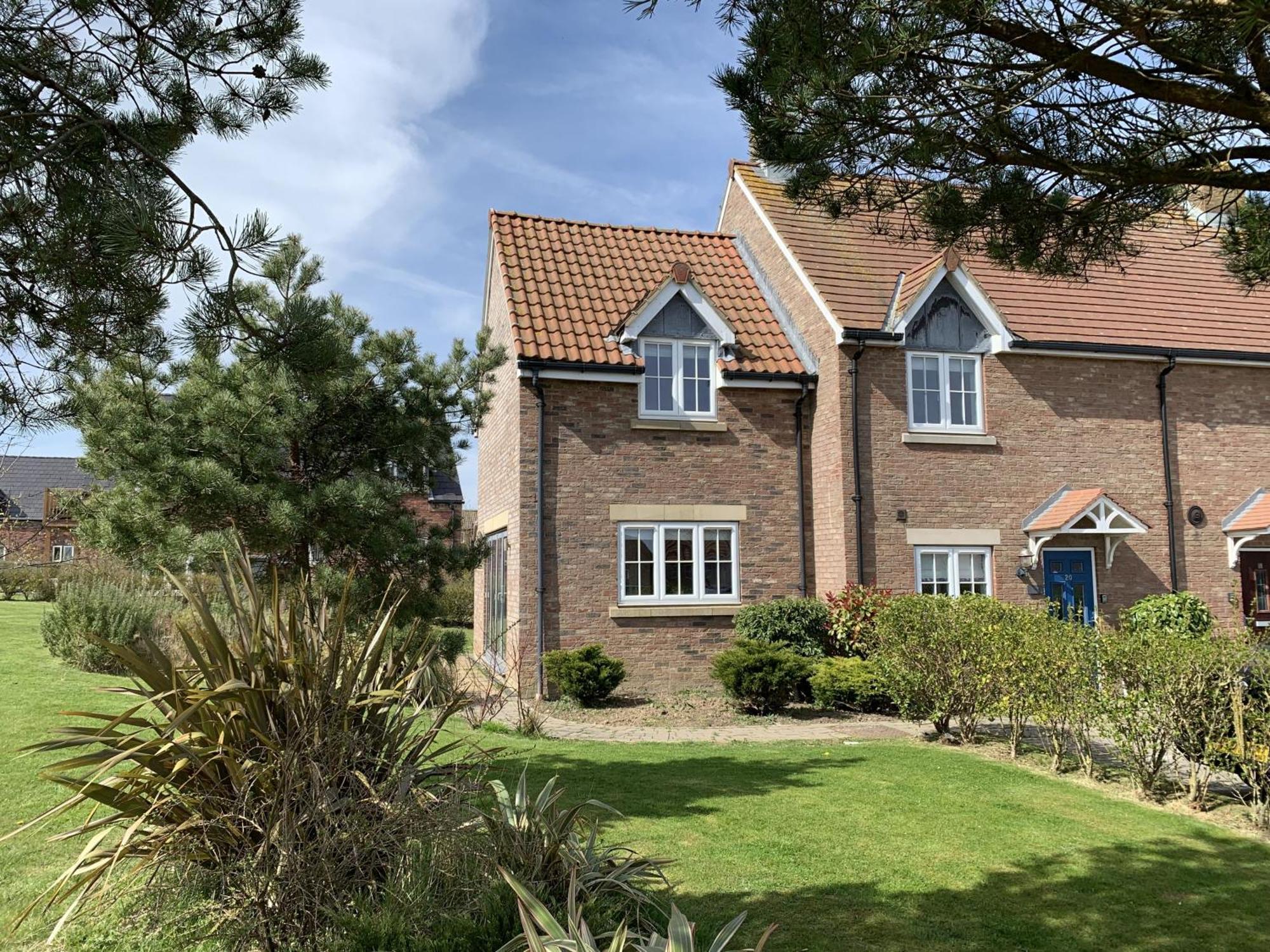 Caramel Cottage At The Bay Filey, Sleeps 6, 2 Dogs Welcome For Free Too المظهر الخارجي الصورة
